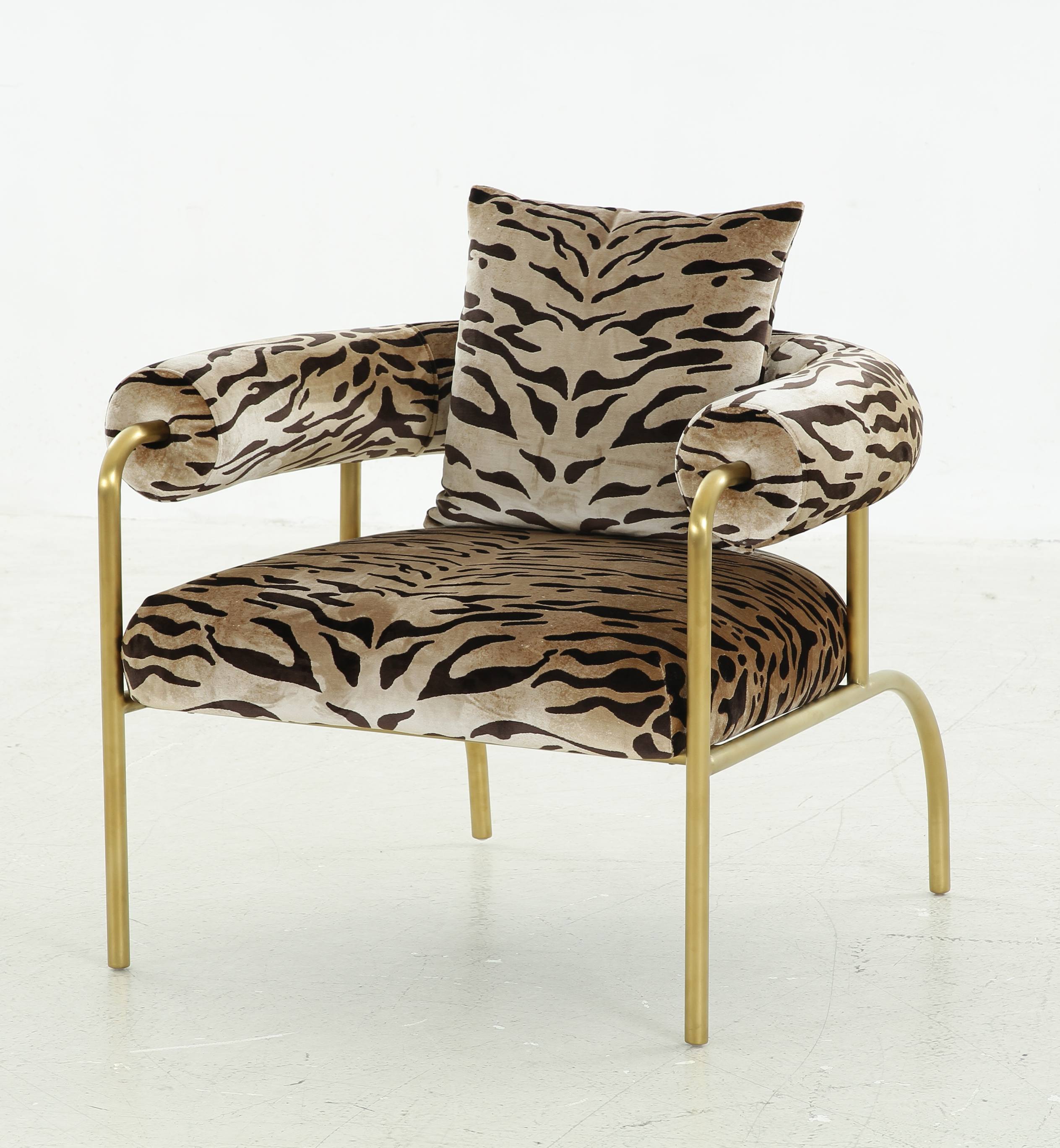 Modrest Kola Gold Zebra Print Accent Chair Model VGODZW-21051-GOLD-CH