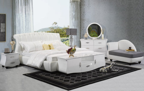 Metta Modern White Leather Eastern King Bed Model VGSLE-METTA