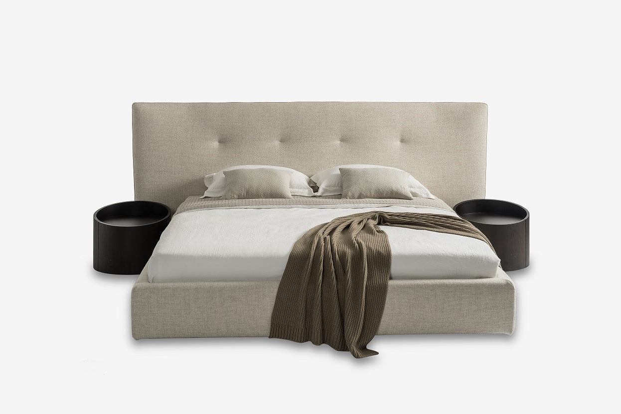Modrest Brittany Modern Beige Fabric Bed  Model VGBBLA1603