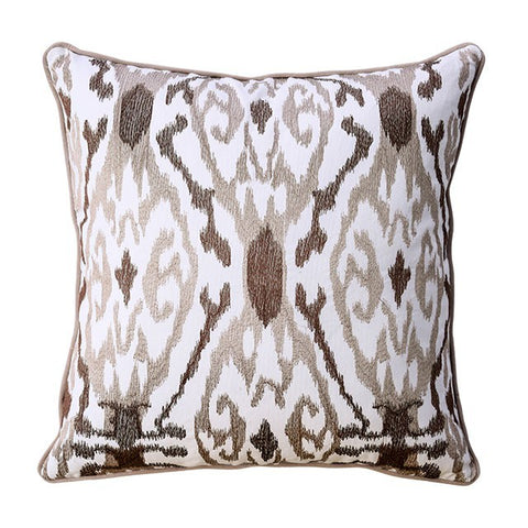 LUCY THROW PILLOW
