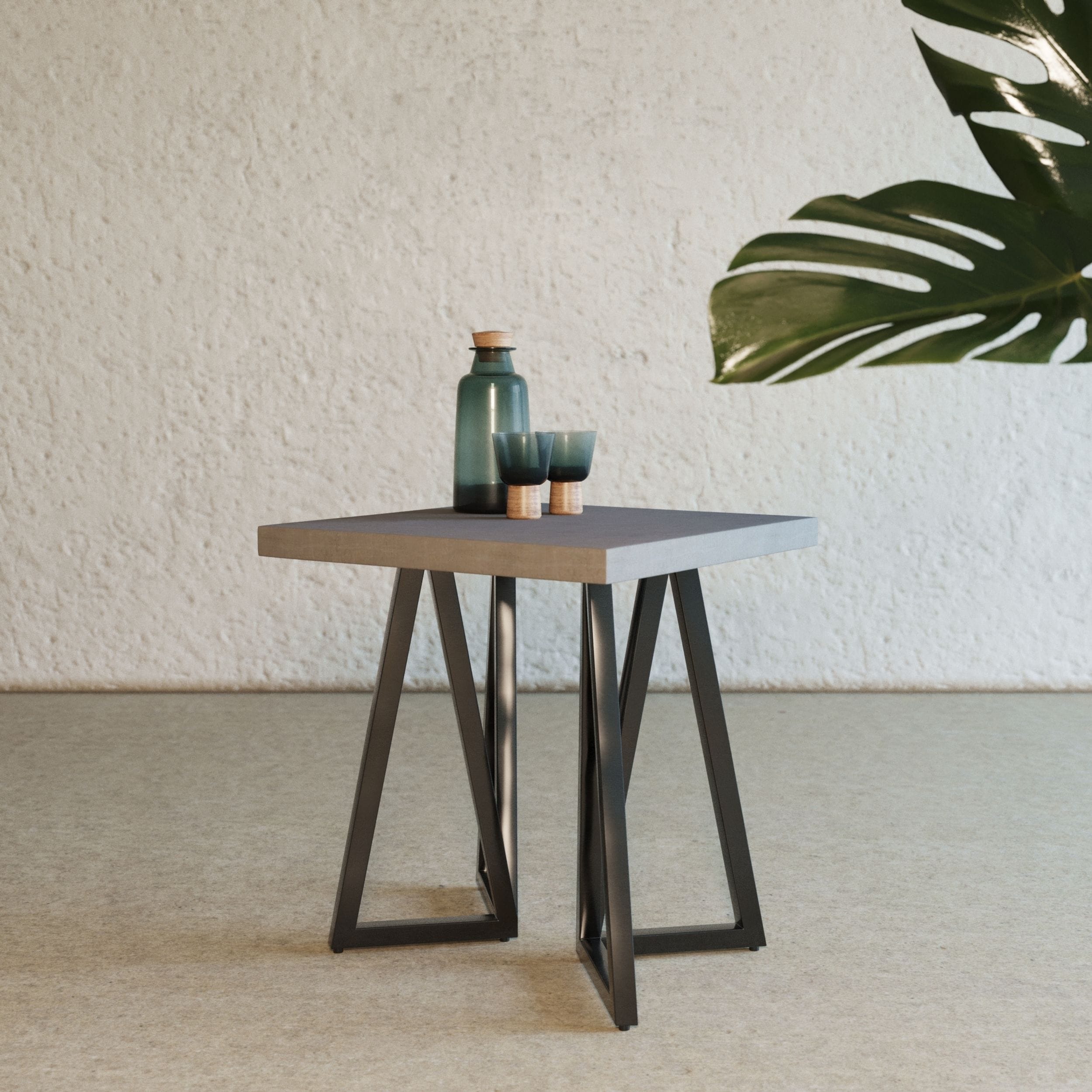 Modrest Richmond Modern Concrete & Black Metal End Table Model VGLBLENO-LT50-01