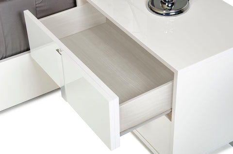 Modrest San Marino Modern White Nightstand Model VGACSANMARINO-NS-WHT