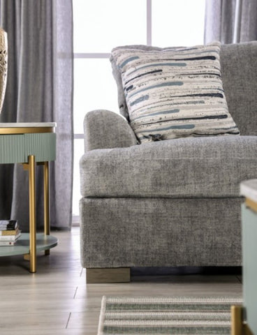 LEYTONSTONE LOVESEAT