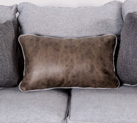 SKYLINE LOVESEAT
