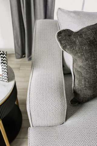 SKYLINE LOVESEAT