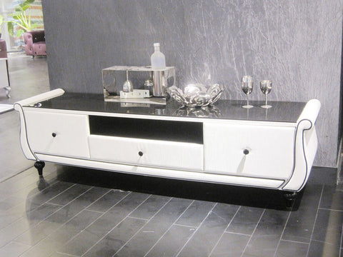 Auspicious Transitional Tufted Leather Platform Bed Model VGSLE-AUSPICIOUS