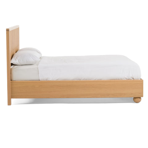 Modrest Winters Modern Natural Oak Bed Model VGWD-EMI-QB-KBUS-BED