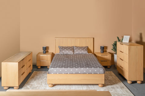 Eastern King Modrest Winters Modern Natural Oak Bedroom Set Model VGWD-EMILIO-SET-EK